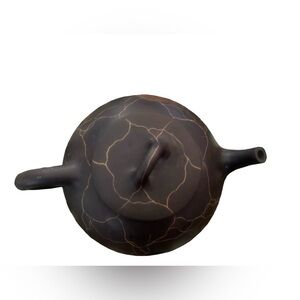 Chinese Yixing Zisha Clay Handmade Exquisite Teapot Appox 2.5”